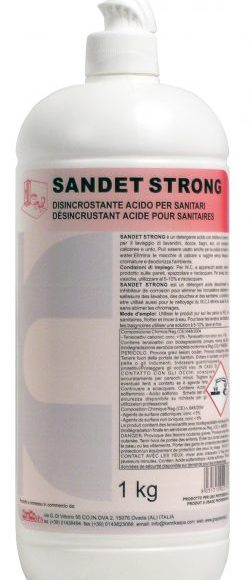 SANDET STRONG_1 1 e1572356438490 250x580